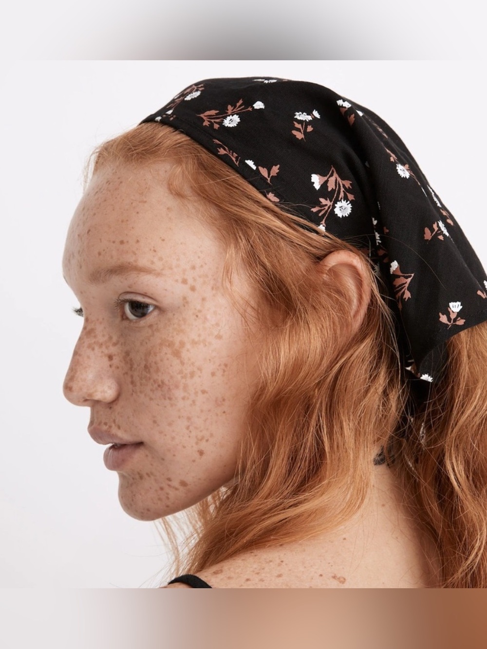 Madewell Black Floral Tie-Back Triangle bandana